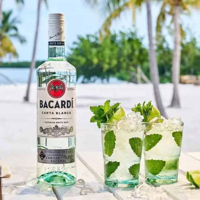 Bacardi Ron Blanco 750 ml / 25.3 oz – Premium para Cócteles
