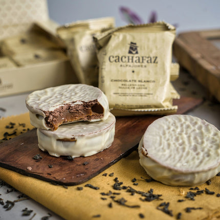 Cachafaz Alfajor de Chocolate Blanco con Dulce de Leche 760 g – Caja x12 – Envíos a todo el mundo