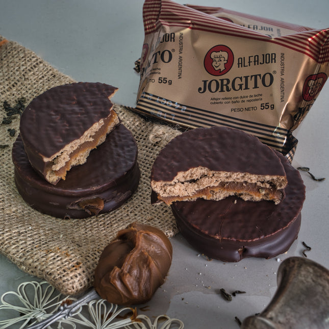 Alfajor Jorgito de Chocolate Negro con Dulce de leche, 55 g / 1.94 oz  (Paquete de 6)